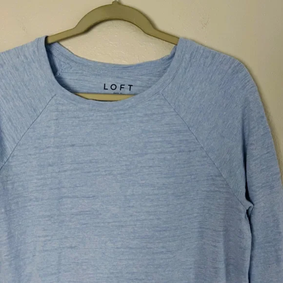 Loft blue asymmetrical hem sweatshirt top M - Picture 2 of 9